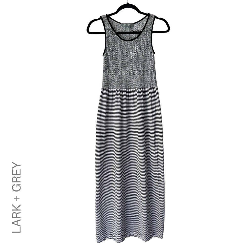 LARK + GREY NWOT SMOCKED BODICE TANK STYLE MAXI DRESS STRIPED BLACK & WHITE S/M